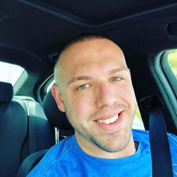 Meet your Posher, Kyle - Picture 1 of 1